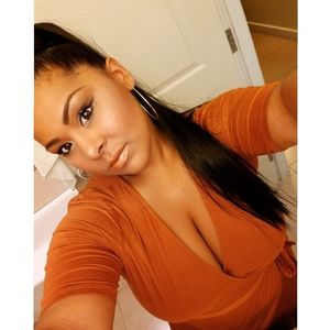 Meet your Posher, Beatriz